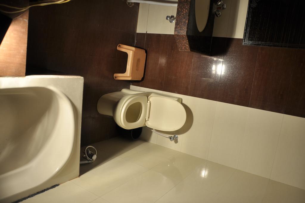 Hotel Akash Deep Calcutta Buitenkant foto
